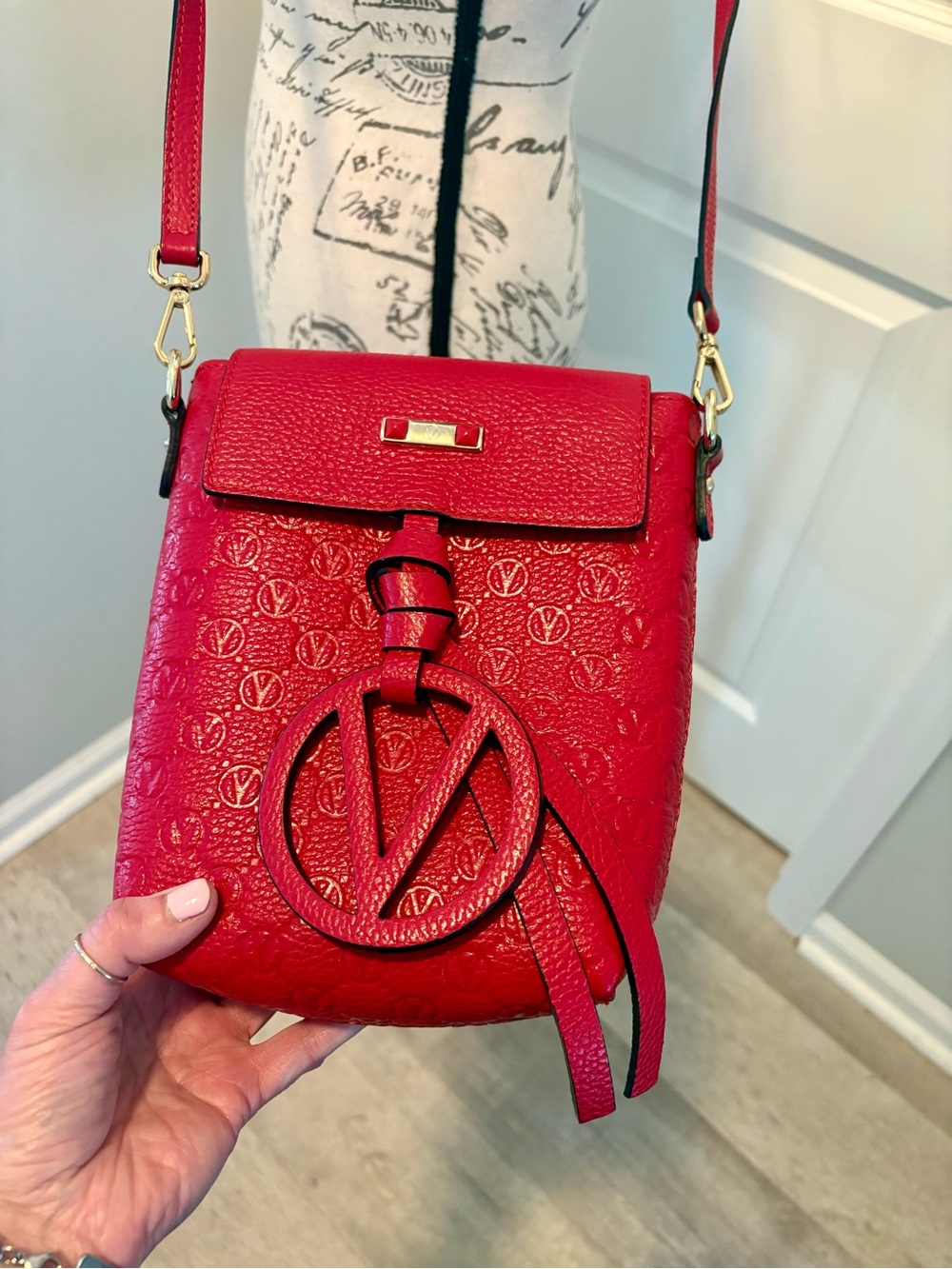 Valentino by Mario Valentino Salma Embossed Leather Crossbody Bag NWOT Red Italy - Picture 3 of 16